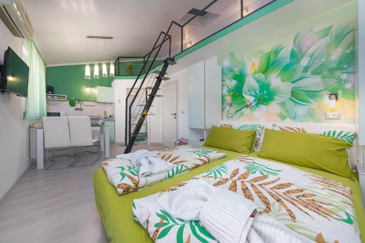 Apartments Miri Врсар Екстер'єр фото