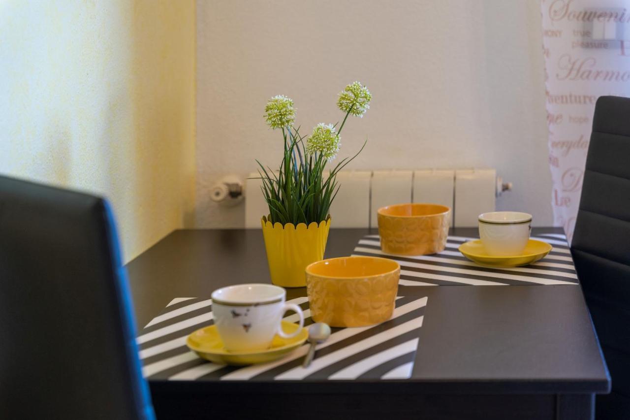 Apartments Miri Врсар Екстер'єр фото